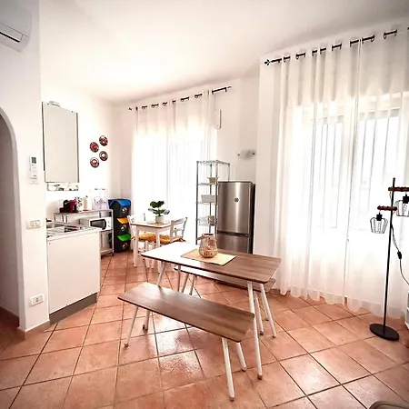 Lägenhet Casa Centro Olbia